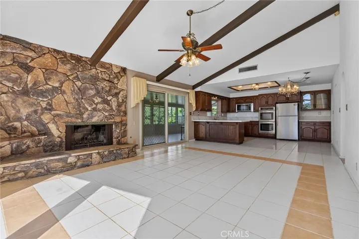 5462 Sierra Vista, Riverside, California 92505