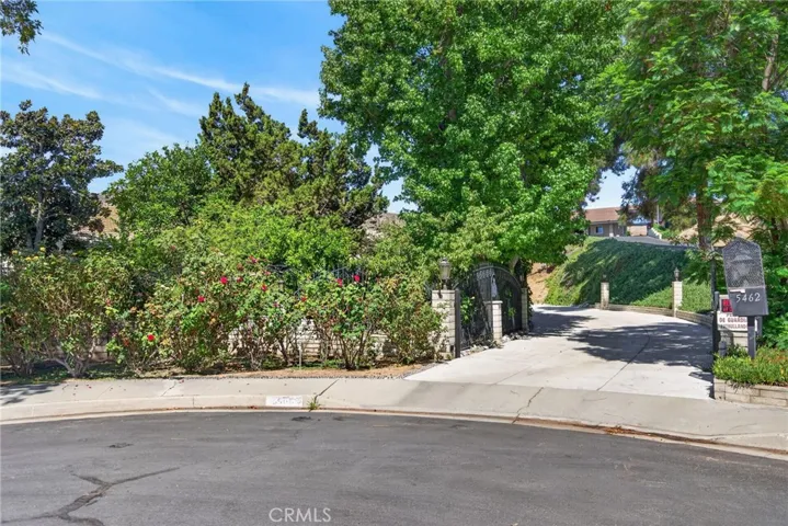 5462 Sierra Vista, Riverside, California 92505