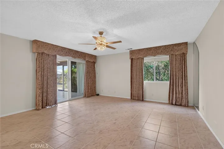 5462 Sierra Vista, Riverside, California 92505