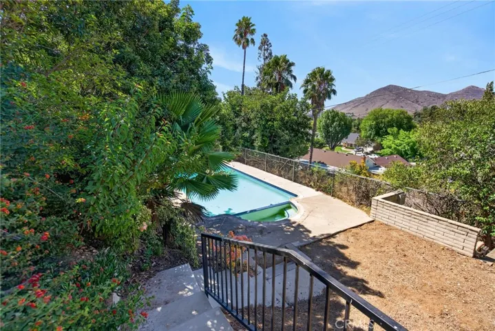 5462 Sierra Vista, Riverside, California 92505