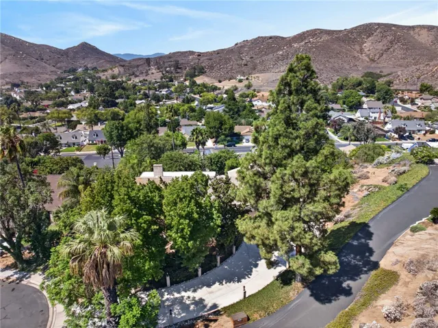 5462 Sierra Vista, Riverside, California 92505