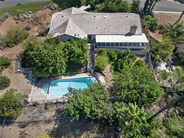 5462 Sierra Vista, Riverside, California 92505