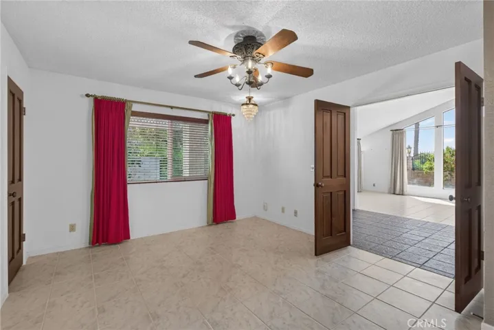 5462 Sierra Vista, Riverside, California 92505