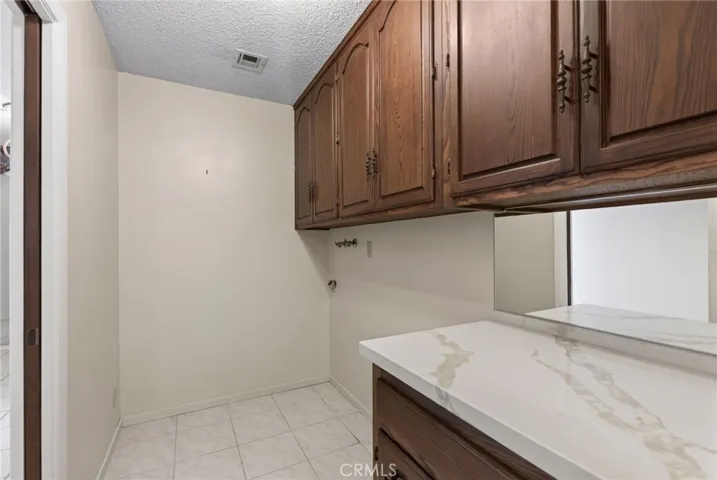 5462 Sierra Vista, Riverside, California 92505