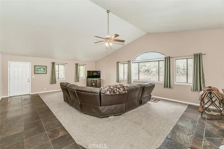 34133 Natoma, Auberry, California 93602
