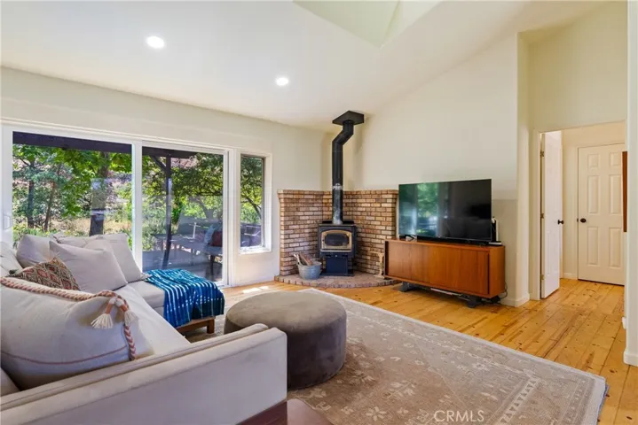 5750 El Pharo, Paso Robles, California 93446