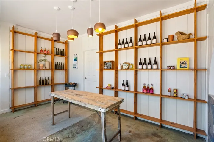 5750 El Pharo, Paso Robles, California 93446