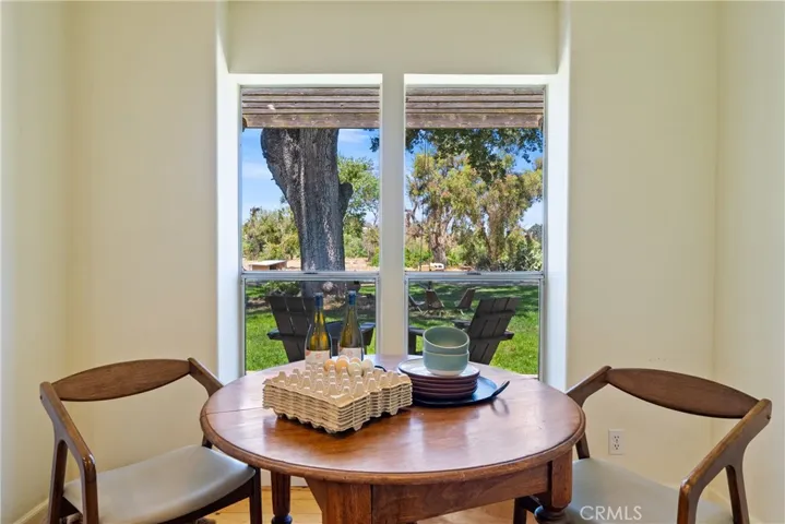 5750 El Pharo, Paso Robles, California 93446