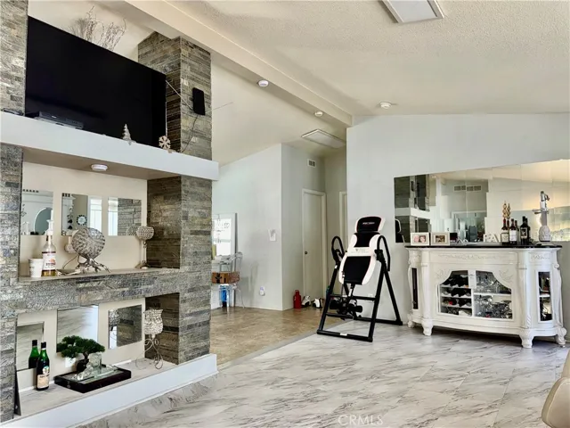 15455 Glenoaks Boulevard 540, Sylmar, California 91342