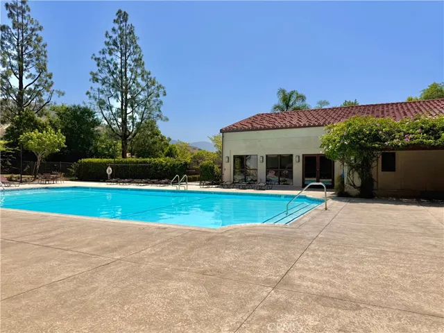 15455 Glenoaks Boulevard 540, Sylmar, California 91342