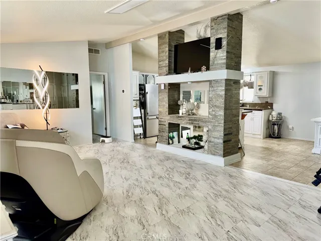 15455 Glenoaks Boulevard 540, Sylmar, California 91342