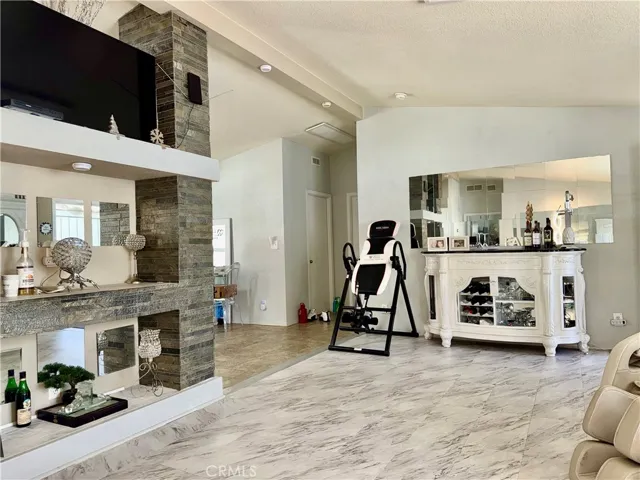 15455 Glenoaks Boulevard 540, Sylmar, California 91342