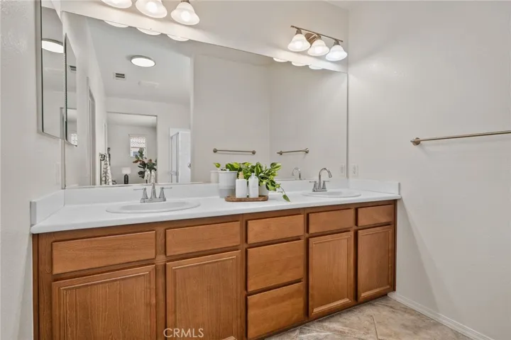 13001 Nordland Drive, Eastvale, California 92880