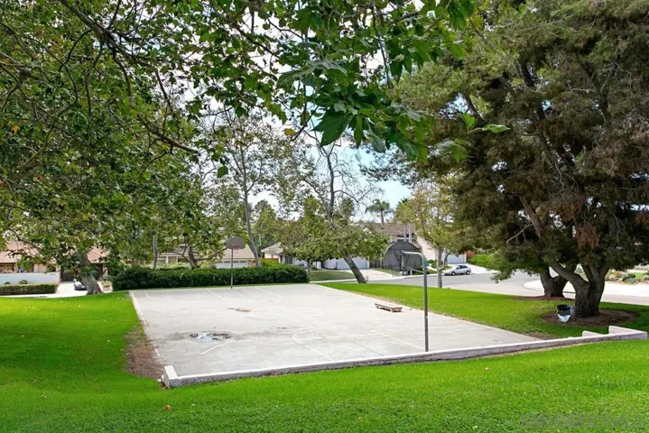 2416 Majano Pl, Carlsbad, California 92009
