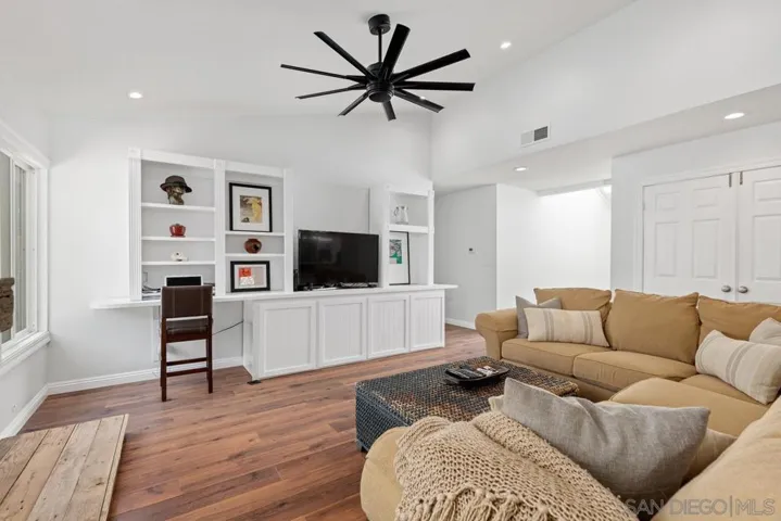2416 Majano Pl, Carlsbad, California 92009