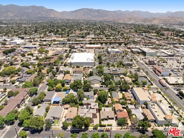 1229 Hollister Street, San Fernando, California 91340