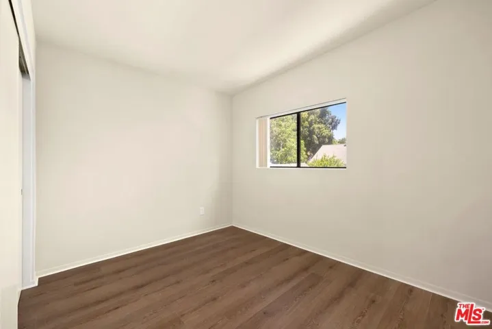 1229 Hollister Street, San Fernando, California 91340