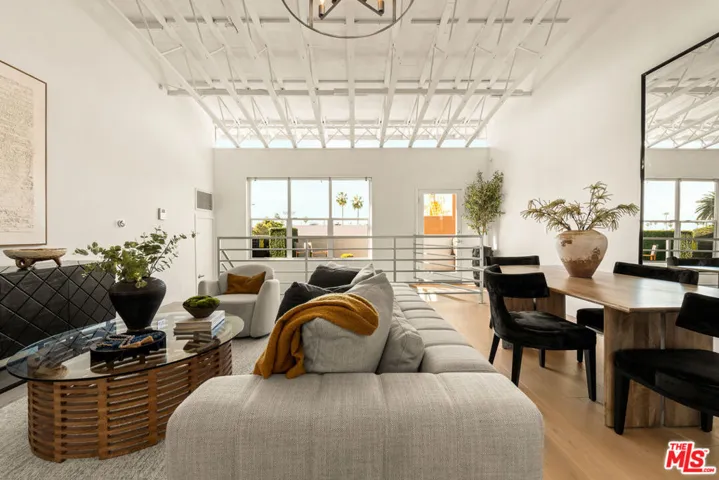 630 Rose Avenue 5, Venice, California 90291