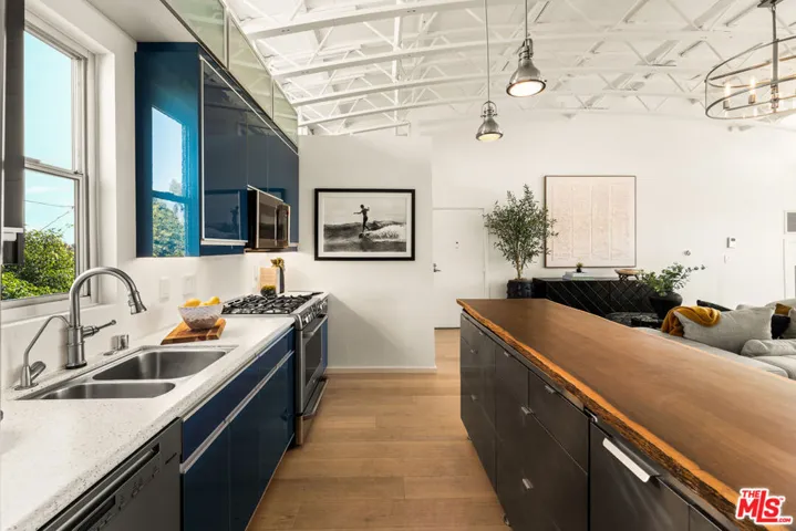 630 Rose Avenue 5, Venice, California 90291