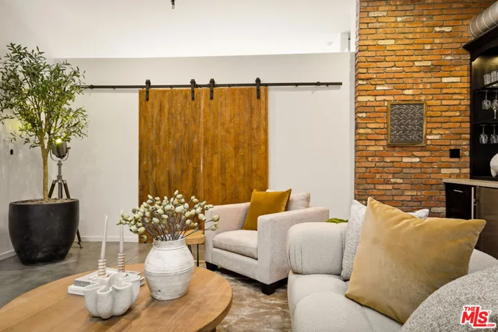 630 Rose Avenue 5, Venice, California 90291