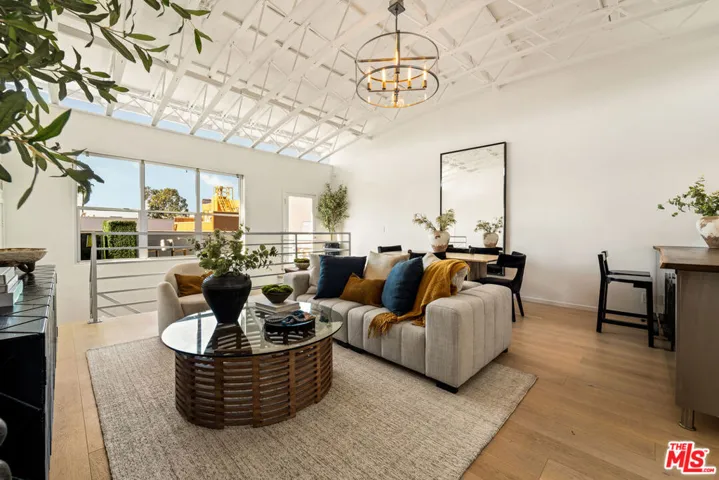 630 Rose Avenue 5, Venice, California 90291