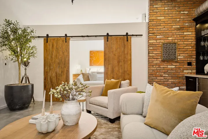 630 Rose Avenue 5, Venice, California 90291