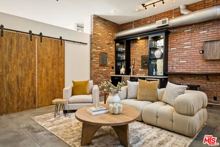 630 Rose Avenue 5, Venice, California 90291
