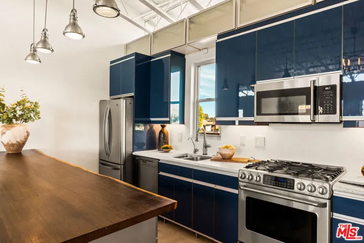 630 Rose Avenue 5, Venice, California 90291