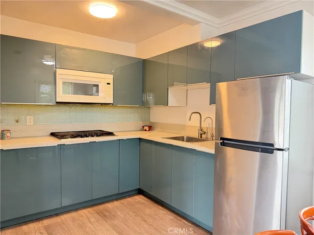 9729 W Live Oak Avenue, Temple City, California 91780