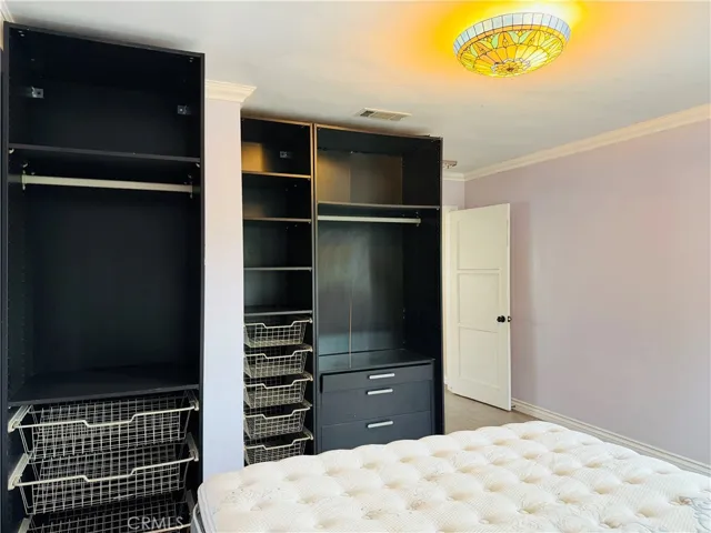 9729 W Live Oak Avenue, Temple City, California 91780
