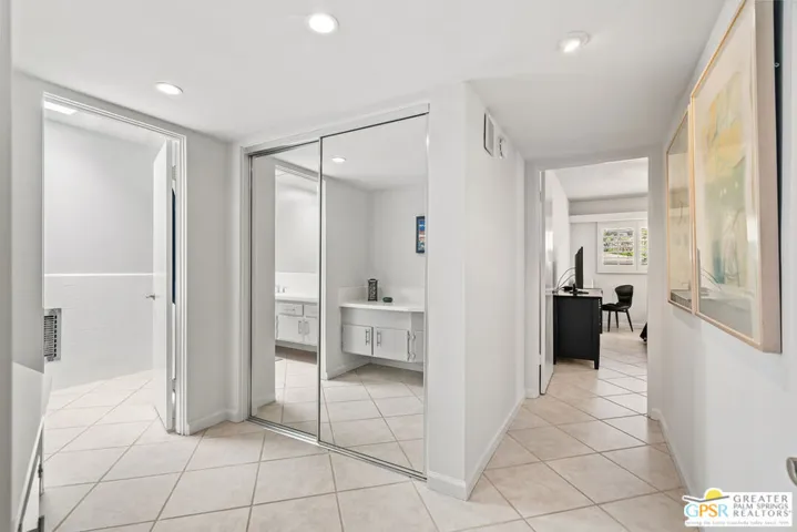 290 S San Jacinto Drive 3, Palm Springs, California 92262