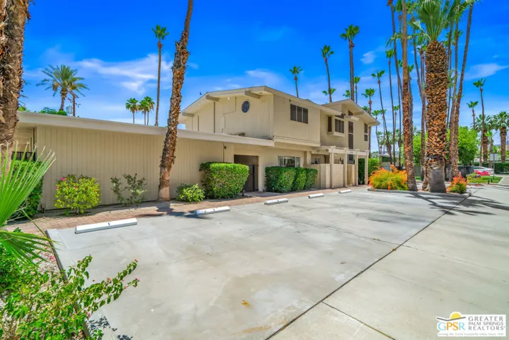 290 S San Jacinto Drive 3, Palm Springs, California 92262