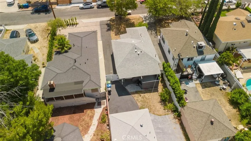 10423 Mcclemont Avenue, Tujunga, California 91042