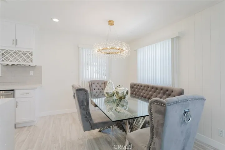 10423 Mcclemont Avenue, Tujunga, California 91042