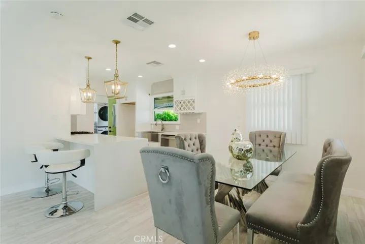 10423 Mcclemont Avenue, Tujunga, California 91042