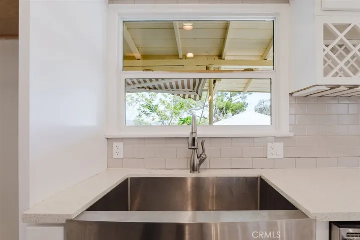 10423 Mcclemont Avenue, Tujunga, California 91042
