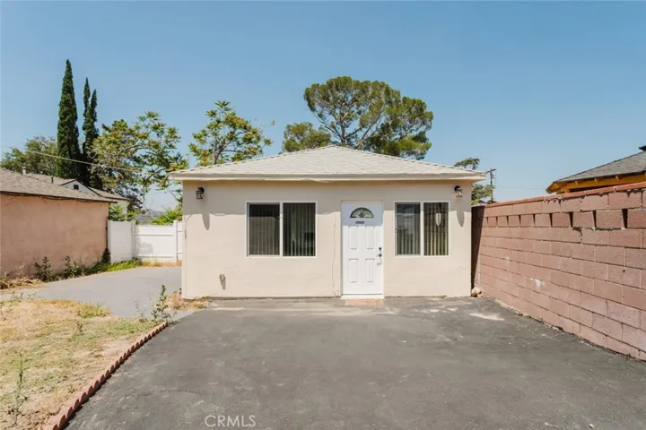 10423 Mcclemont Avenue, Tujunga, California 91042