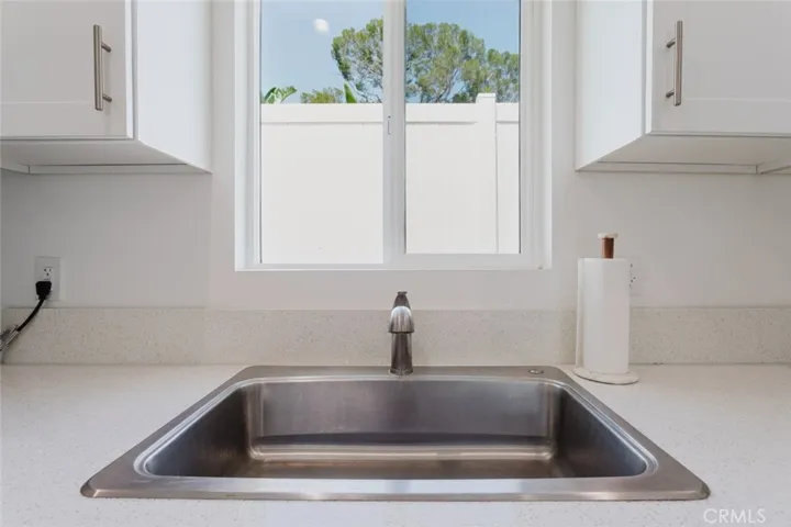 10423 Mcclemont Avenue, Tujunga, California 91042