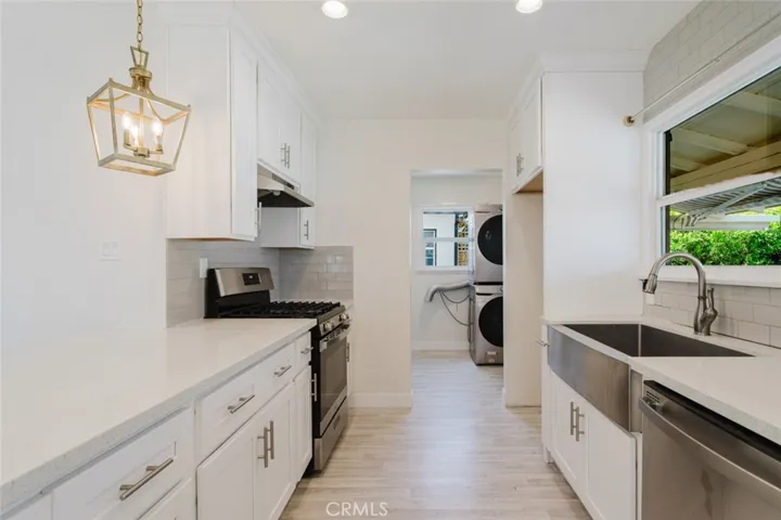 10423 Mcclemont Avenue, Tujunga, California 91042