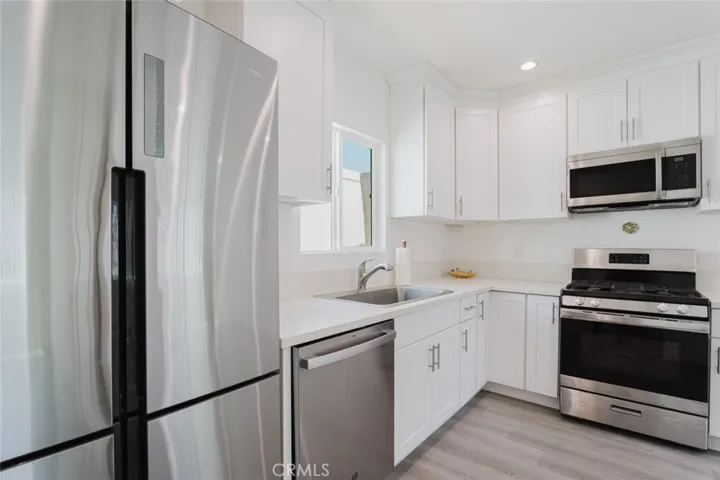 10423 Mcclemont Avenue, Tujunga, California 91042