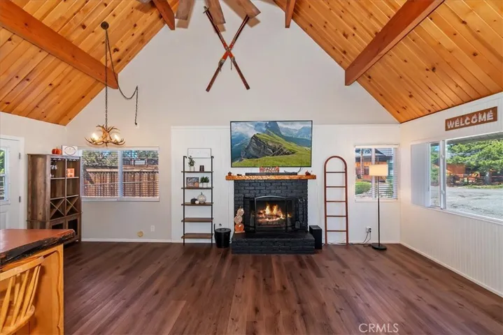 642 Villa Grove, Big Bear, California 92314