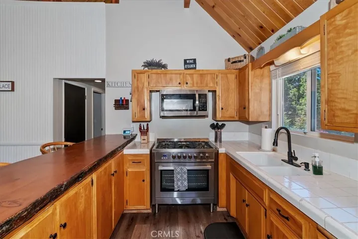 642 Villa Grove, Big Bear, California 92314