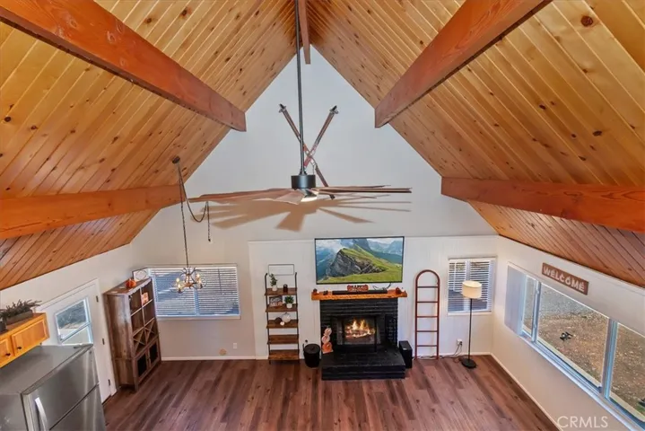 642 Villa Grove, Big Bear, California 92314
