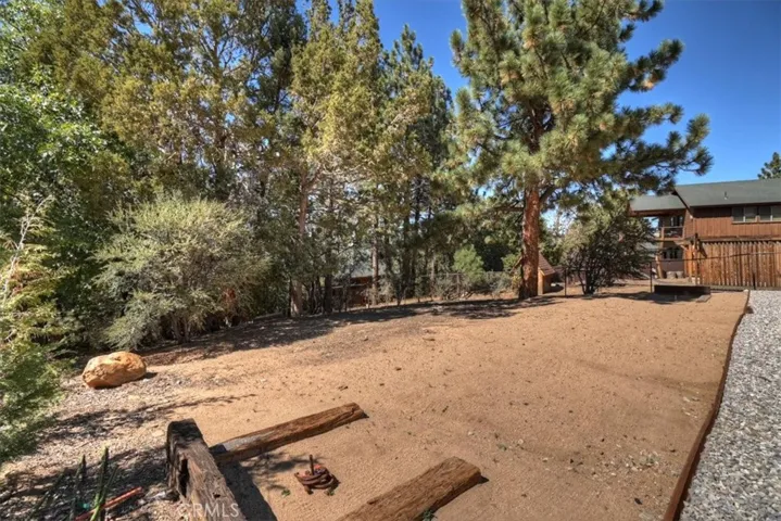 642 Villa Grove, Big Bear, California 92314