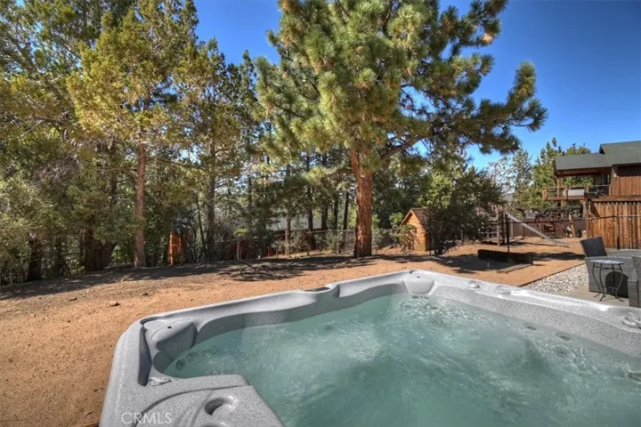 642 Villa Grove, Big Bear, California 92314