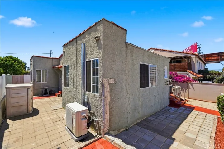 26051 Governor Ave., Harbor City, California 90710