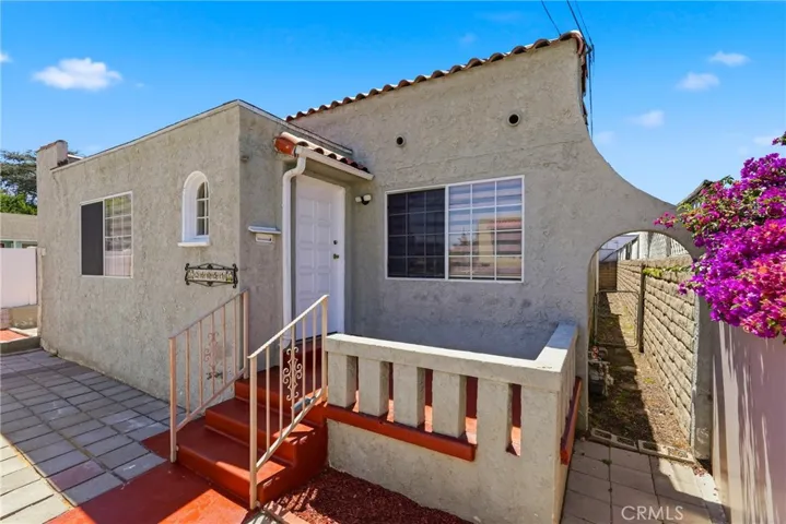 26051 Governor Ave., Harbor City, California 90710