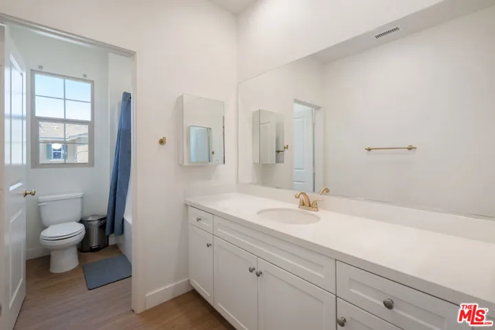 1640 Santa Fe Place, Upland, California 91784