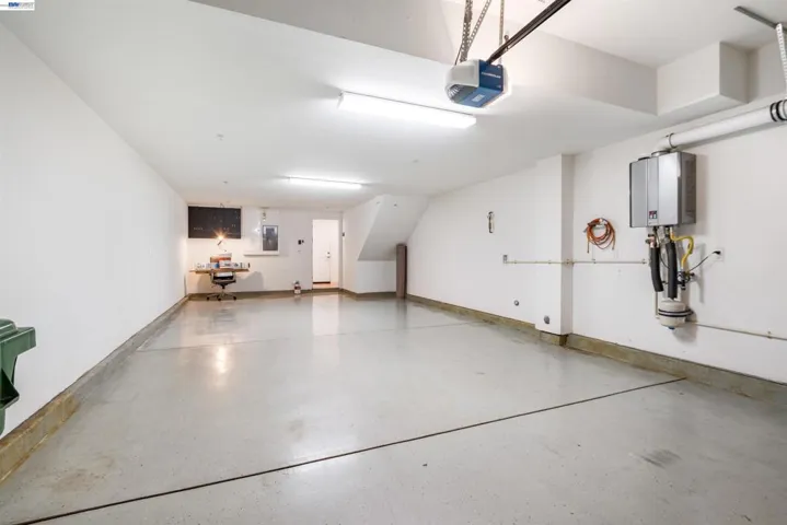 8558 Seawind Way, Newark, California 94560