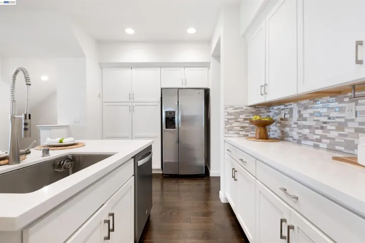 8558 Seawind Way, Newark, California 94560
